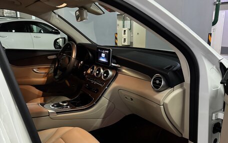 Mercedes-Benz GLC, 2019 год, 3 100 000 рублей, 11 фотография