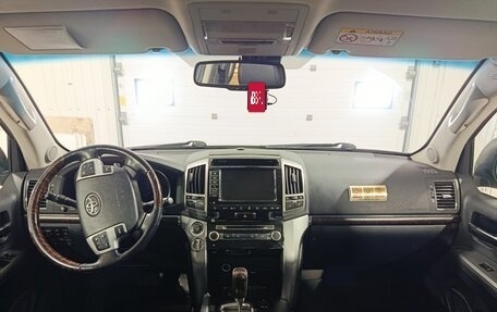 Toyota Land Cruiser 200, 2013 год, 3 600 000 рублей, 12 фотография