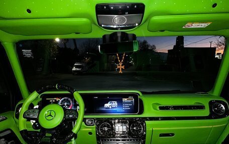 Mercedes-Benz G-Класс AMG, 2022 год, 42 500 000 рублей, 25 фотография