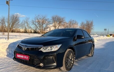 Toyota Camry, 2016 год, 2 300 000 рублей, 1 фотография