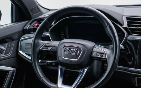 Audi Q3, 2019 год, 2 830 000 рублей, 15 фотография