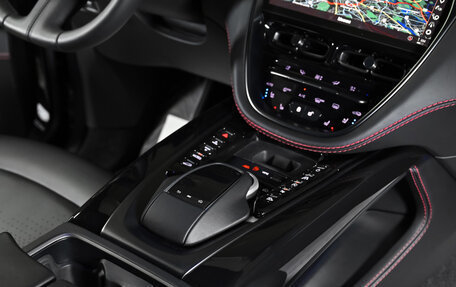 Aston Martin DBX I, 2021 год, 20 000 000 рублей, 21 фотография