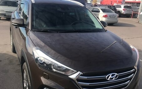 Hyundai Tucson III, 2017 год, 1 900 000 рублей, 2 фотография
