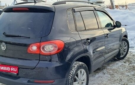 Volkswagen Tiguan I, 2008 год, 895 000 рублей, 2 фотография