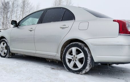 Toyota Avensis III рестайлинг, 2007 год, 769 000 рублей, 2 фотография