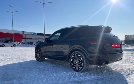 Porsche Cayenne III, 2012 год, 2 580 000 рублей, 2 фотография