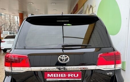 Toyota Land Cruiser 200, 2018 год, 6 200 000 рублей, 6 фотография