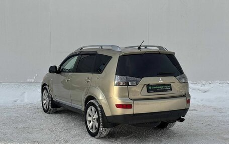 Mitsubishi Outlander III рестайлинг 3, 2008 год, 825 000 рублей, 7 фотография