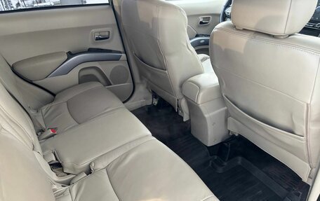 Mitsubishi Outlander III рестайлинг 3, 2008 год, 825 000 рублей, 22 фотография