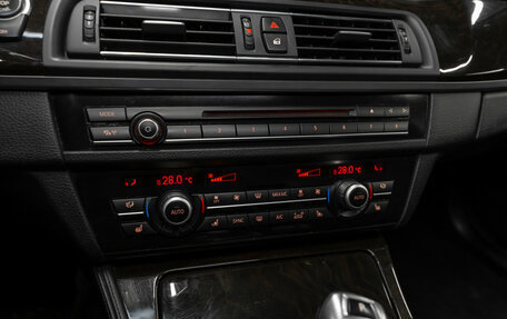 BMW 5 серия, 2014 год, 2 950 000 рублей, 17 фотография