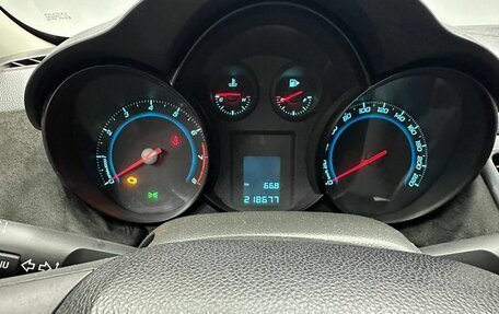 Chevrolet Cruze II, 2012 год, 700 000 рублей, 10 фотография