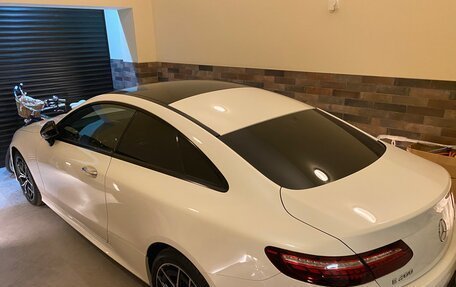 Mercedes-Benz E-Класс, 2020 год, 5 250 000 рублей, 1 фотография