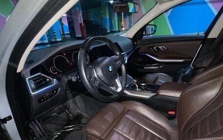 BMW 3 серия, 2019 год, 3 850 000 рублей, 11 фотография