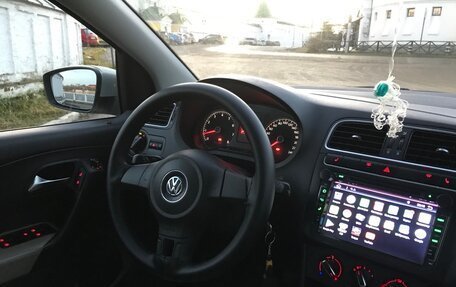 Volkswagen Polo VI (EU Market), 2011 год, 730 000 рублей, 20 фотография