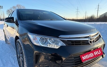 Toyota Camry, 2016 год, 2 300 000 рублей, 2 фотография