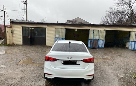 Hyundai Solaris II рестайлинг, 2018 год, 670 000 рублей, 5 фотография