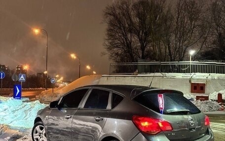 Opel Astra J, 2010 год, 550 000 рублей, 2 фотография