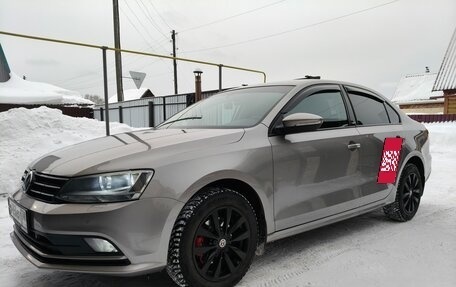 Volkswagen Jetta VI, 2016 год, 1 350 000 рублей, 4 фотография