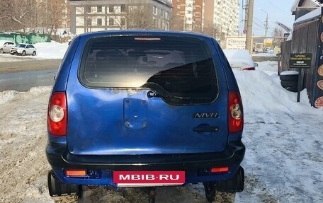 Chevrolet Niva I рестайлинг, 2006 год, 550 000 рублей, 3 фотография