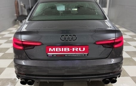 Audi A4, 2016 год, 2 475 000 рублей, 3 фотография
