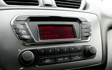 KIA Rio III рестайлинг, 2014 год, 940 000 рублей, 18 фотография