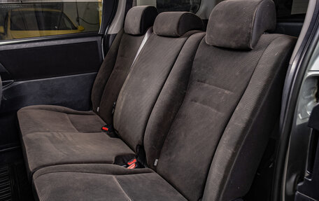 Toyota Noah III, 2011 год, 1 449 000 рублей, 13 фотография