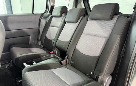 Mazda 5 I рестайлинг, 2006 год, 649 000 рублей, 11 фотография