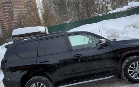 Toyota Land Cruiser Prado 150 рестайлинг 2, 2016 год, 4 350 000 рублей, 3 фотография