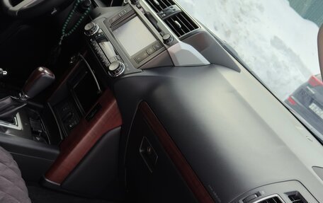 Toyota Land Cruiser Prado 150 рестайлинг 2, 2016 год, 4 350 000 рублей, 19 фотография