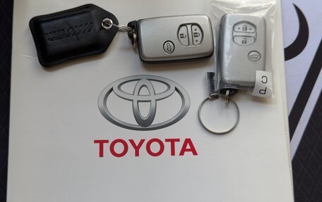 Toyota Land Cruiser Prado 150 рестайлинг 2, 2016 год, 4 350 000 рублей, 28 фотография