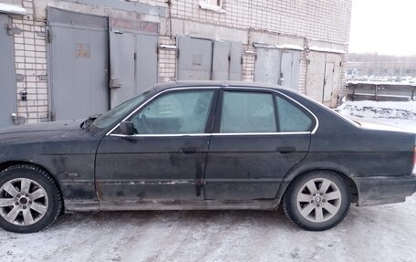 BMW 5 серия, 1995 год, 370 000 рублей, 3 фотография