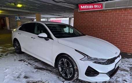 KIA K5, 2022 год, 2 300 000 рублей, 10 фотография