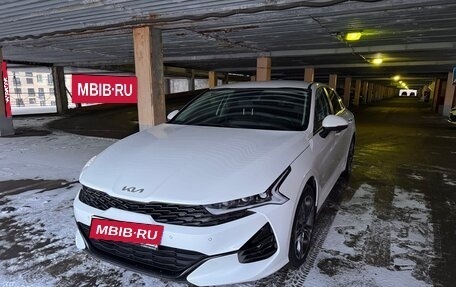 KIA K5, 2022 год, 2 300 000 рублей, 11 фотография