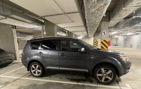 Mitsubishi Outlander III рестайлинг 3, 2008 год, 870 000 рублей, 4 фотография