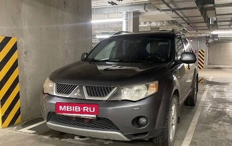 Mitsubishi Outlander III рестайлинг 3, 2008 год, 870 000 рублей, 6 фотография