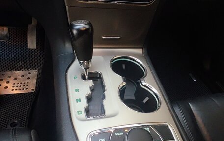 Jeep Grand Cherokee, 2012 год, 1 500 000 рублей, 14 фотография