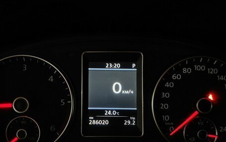 Volkswagen Multivan T5, 2010 год, 1 845 000 рублей, 17 фотография