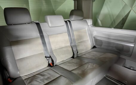 Volkswagen Multivan T5, 2010 год, 1 845 000 рублей, 20 фотография