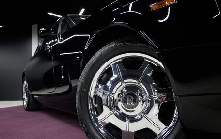 Rolls-Royce Phantom VII рестайлинг, 2008 год, 29 000 000 рублей, 9 фотография