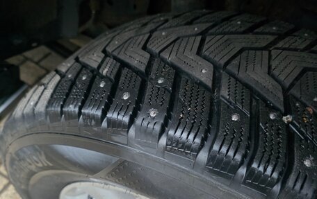 Toyota Land Cruiser Prado 150 рестайлинг 2, 2016 год, 3 450 000 рублей, 6 фотография