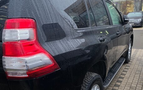 Toyota Land Cruiser Prado 150 рестайлинг 2, 2016 год, 3 450 000 рублей, 4 фотография