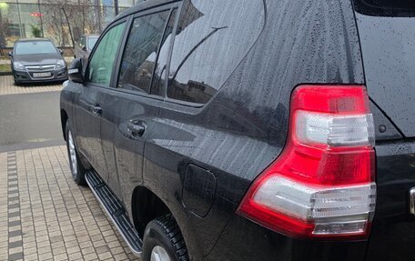 Toyota Land Cruiser Prado 150 рестайлинг 2, 2016 год, 3 450 000 рублей, 3 фотография