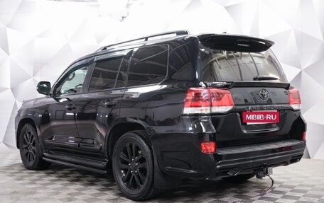 Toyota Land Cruiser 200, 2016 год, 5 450 000 рублей, 3 фотография