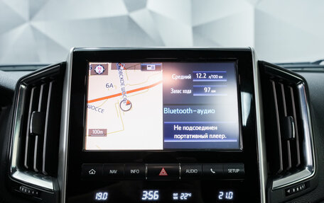 Toyota Land Cruiser 200, 2016 год, 5 450 000 рублей, 20 фотография