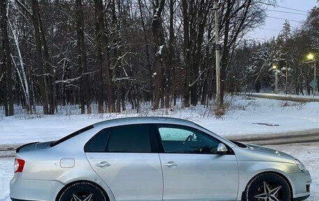 Volkswagen Jetta VI, 2006 год, 390 000 рублей, 9 фотография