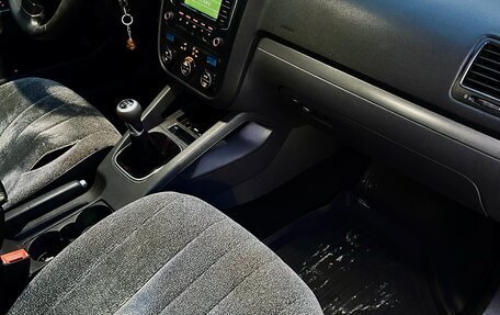 Volkswagen Jetta VI, 2006 год, 390 000 рублей, 24 фотография