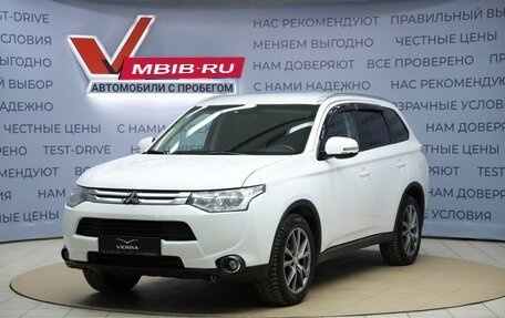Mitsubishi Outlander III рестайлинг 3, 2014 год, 1 390 000 рублей, 1 фотография