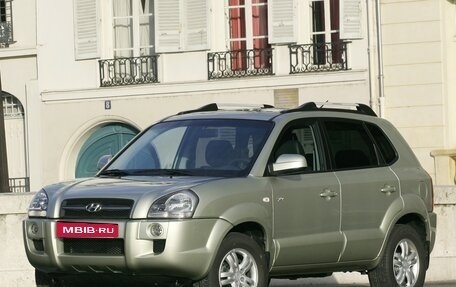 Hyundai Tucson III, 2008 год, 1 050 000 рублей, 1 фотография