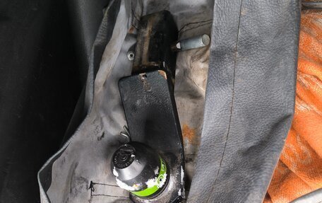 ЛуАЗ Patriot, 2015 год, 1 170 000 рублей, 17 фотография