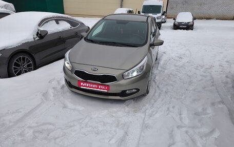 KIA cee'd III, 2013 год, 890 000 рублей, 3 фотография